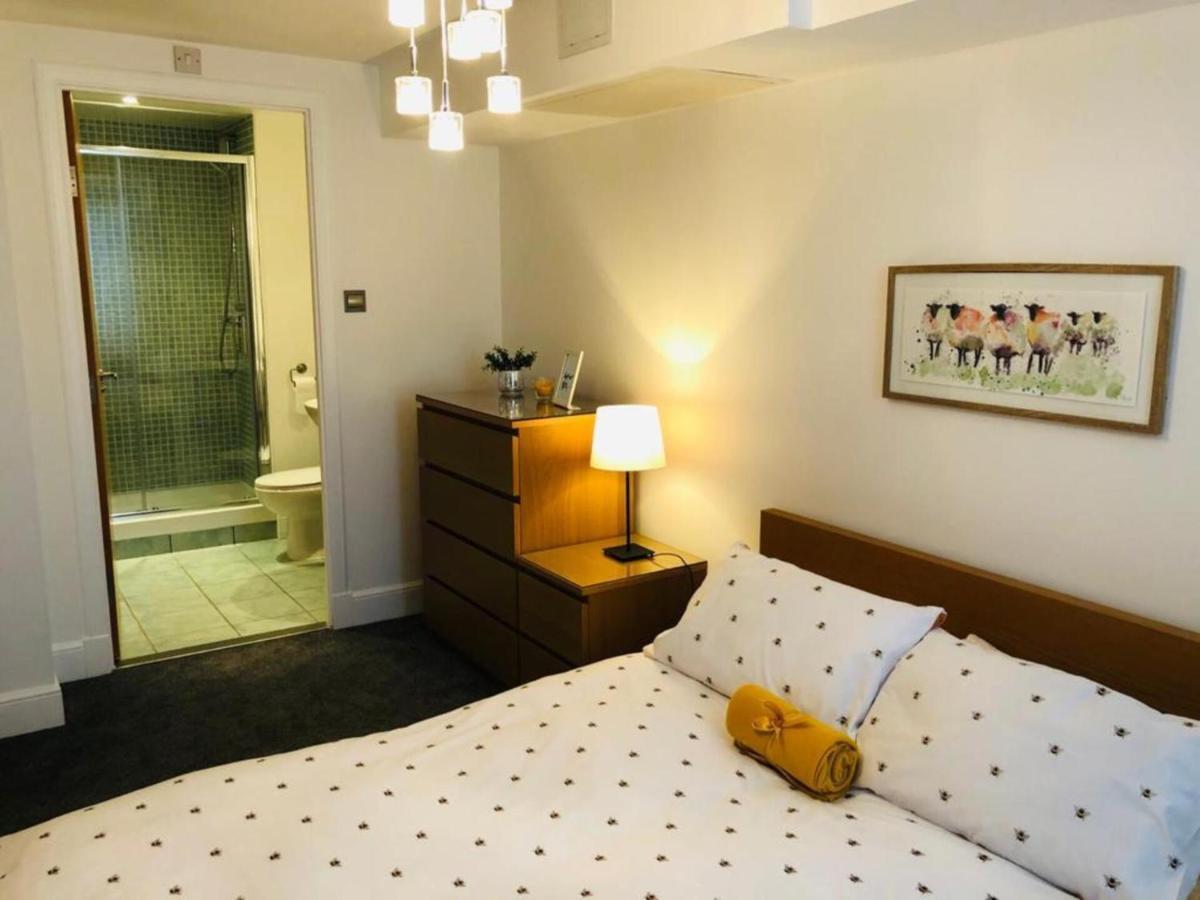 Remarkable 2 Bed Apartment In Edimburgo Esterno foto